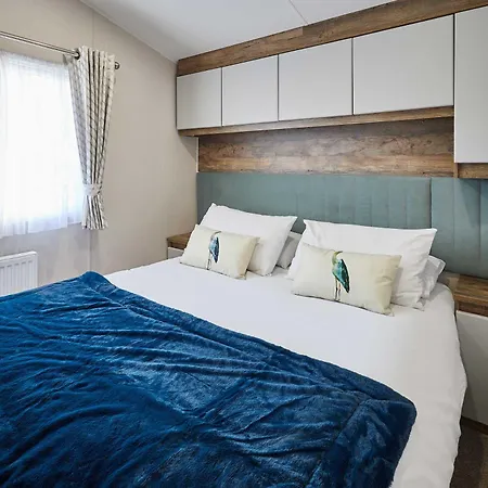 Host & - Serenity 木屋 *